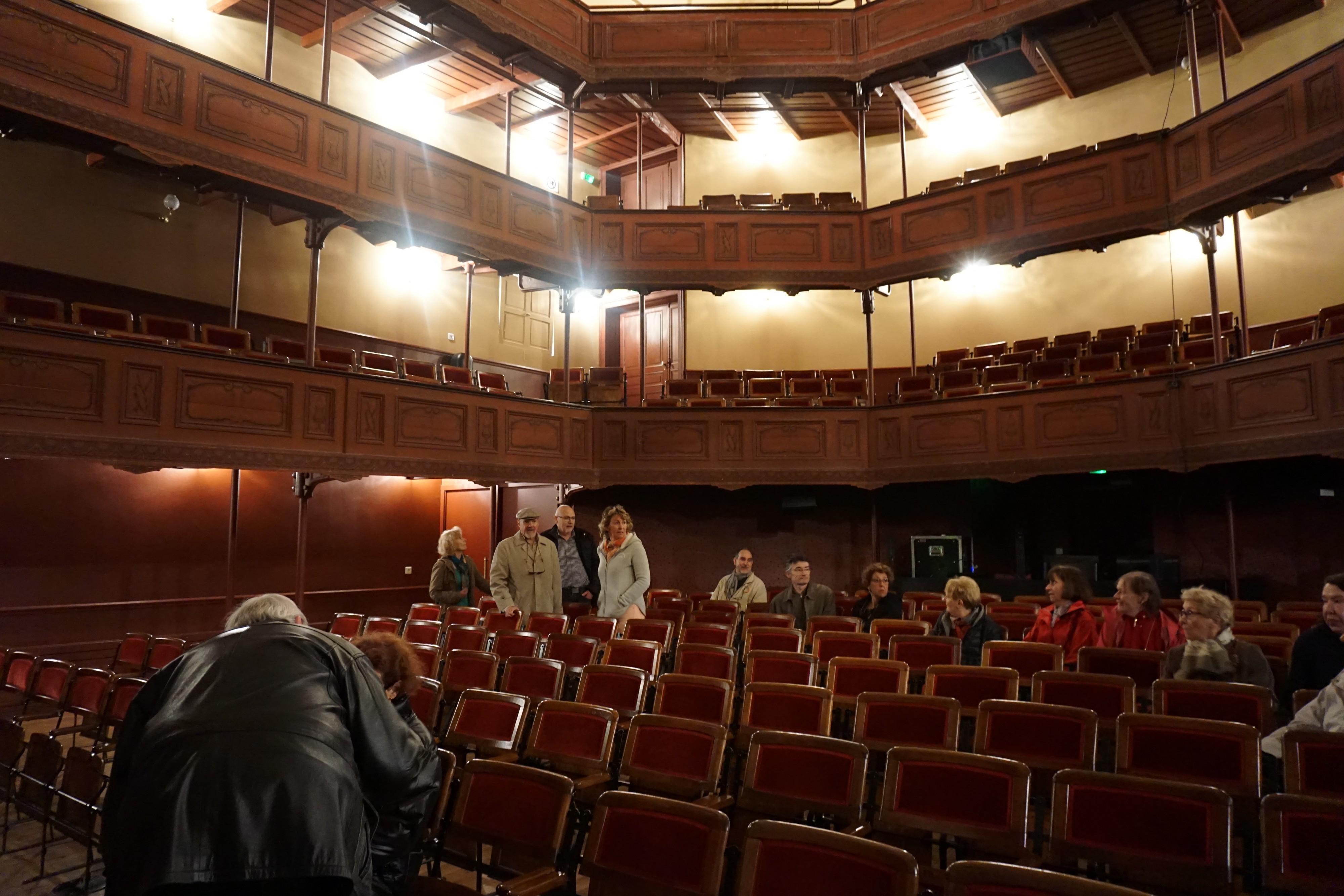 Le théâtre